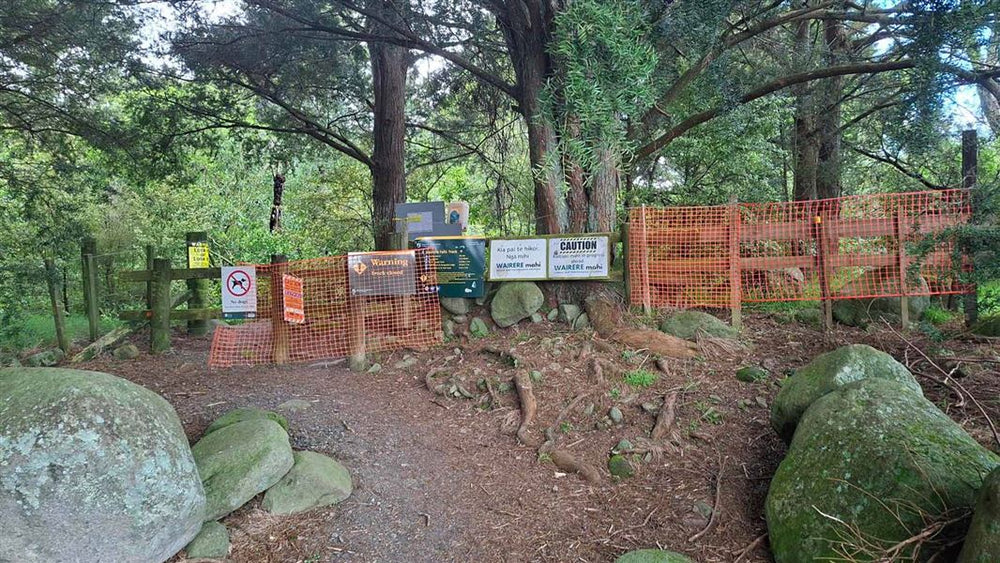 Closure barrier at the start of Wairere Falls Track. Photo: DOC.