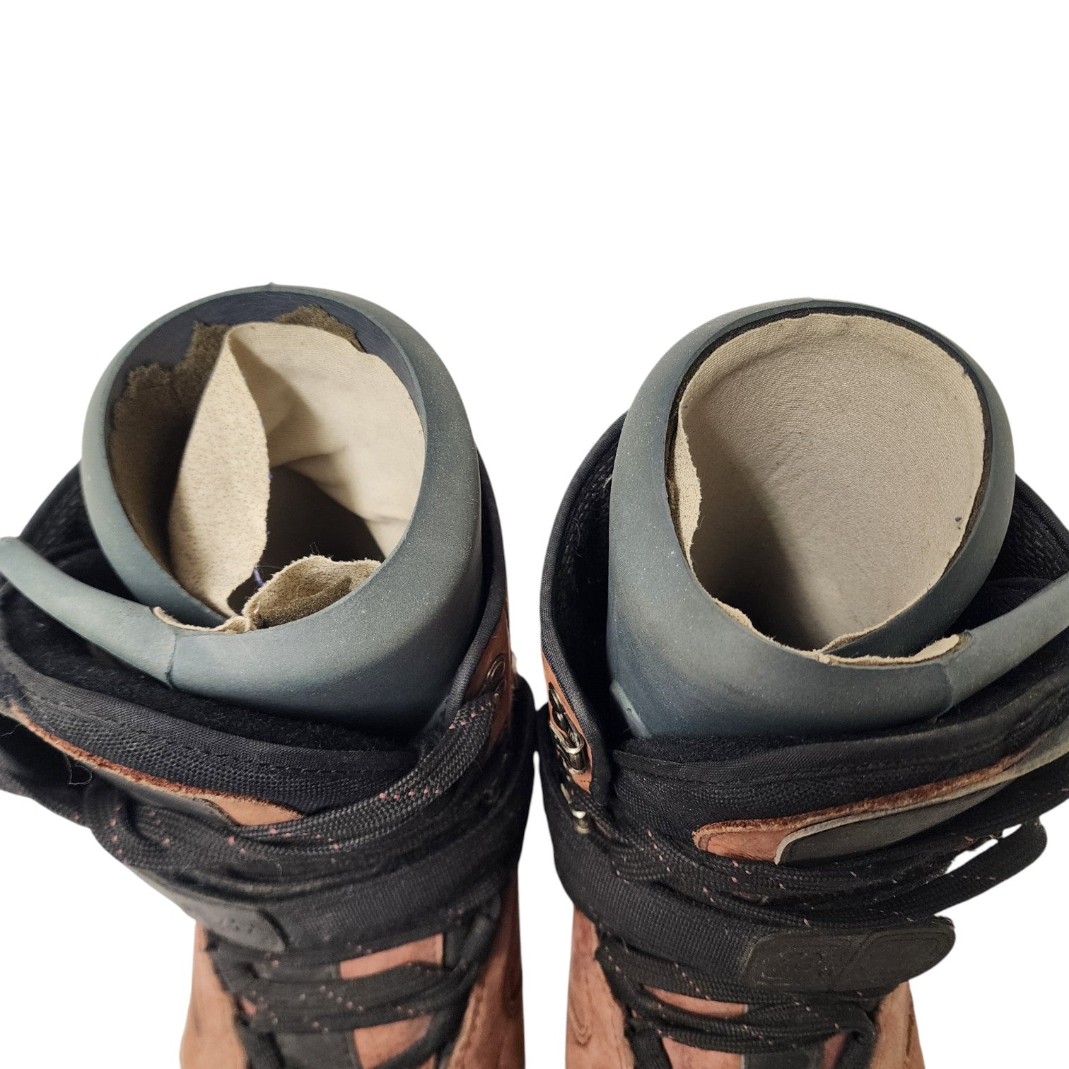 K2 Snowboard Boots Size 42