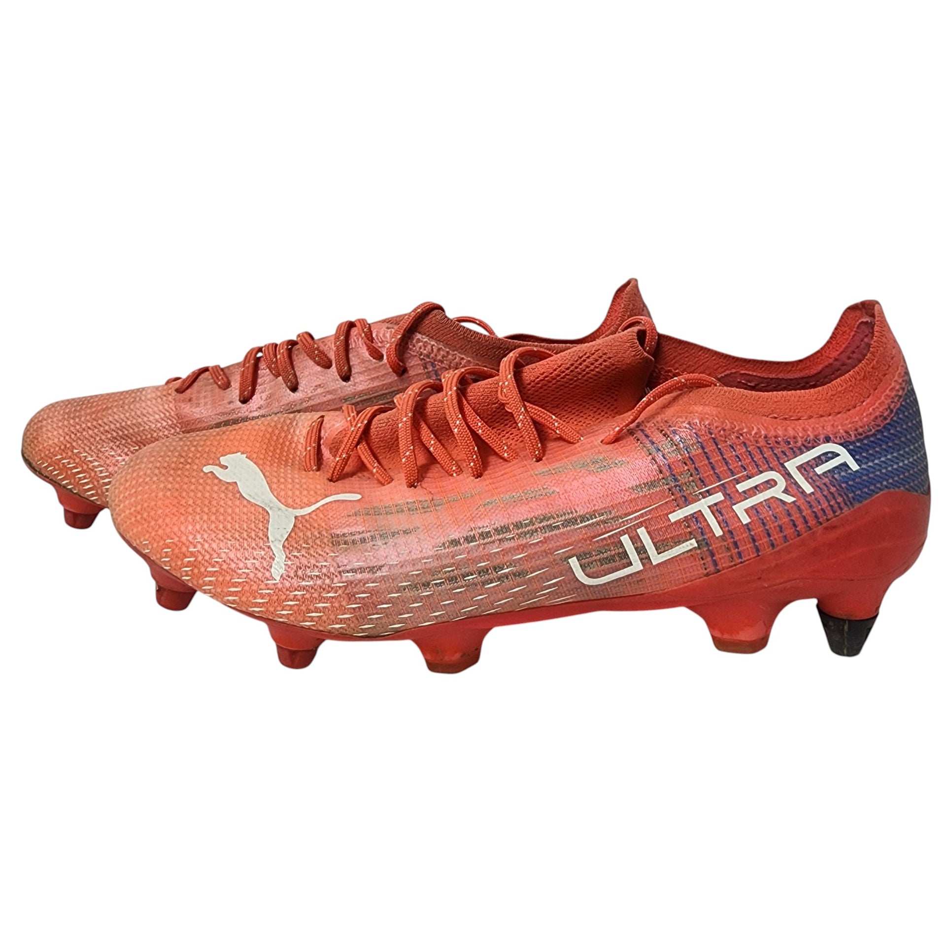 Soccer boots puma ultra – UK 8.5