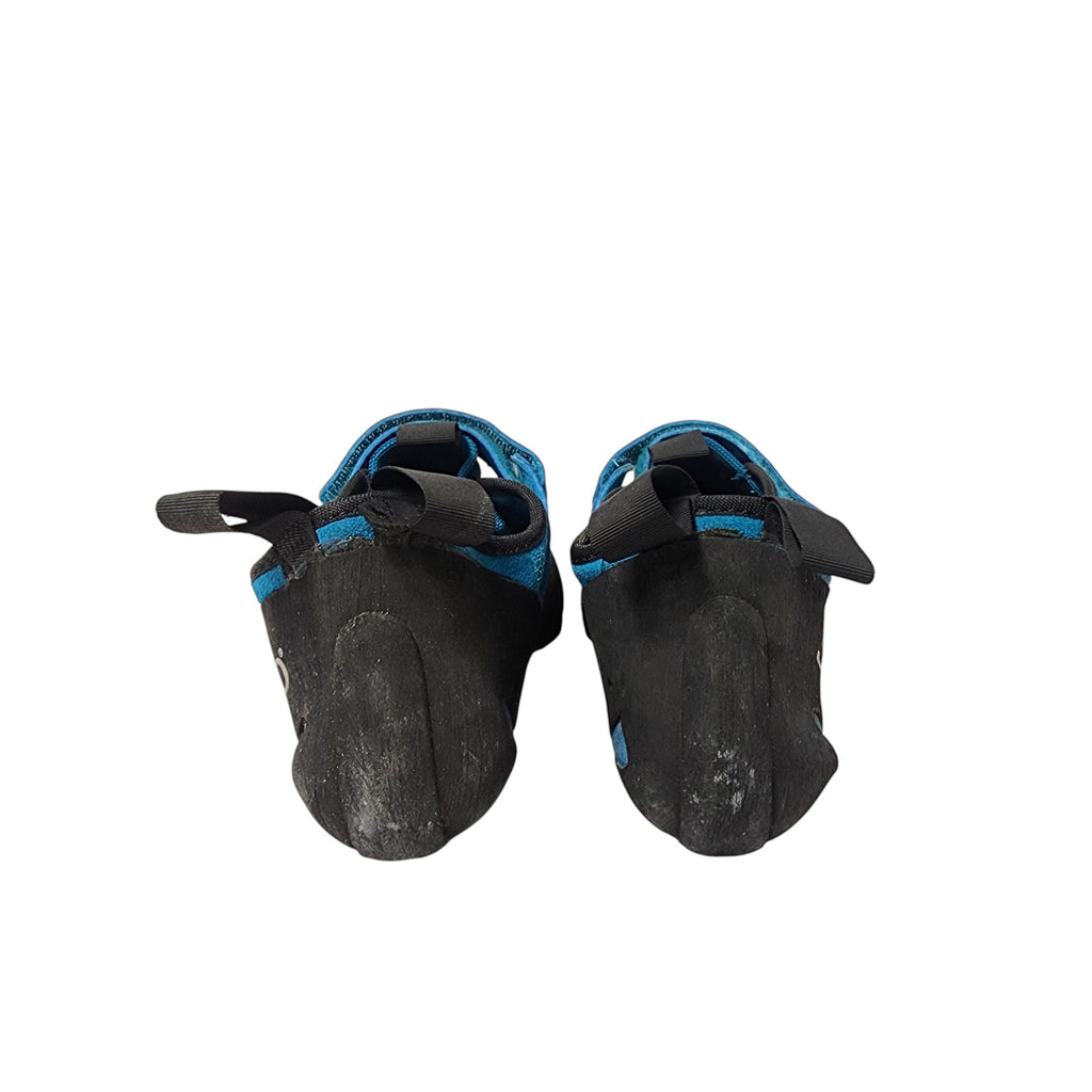 Five Ten Hiangle climbing shoes