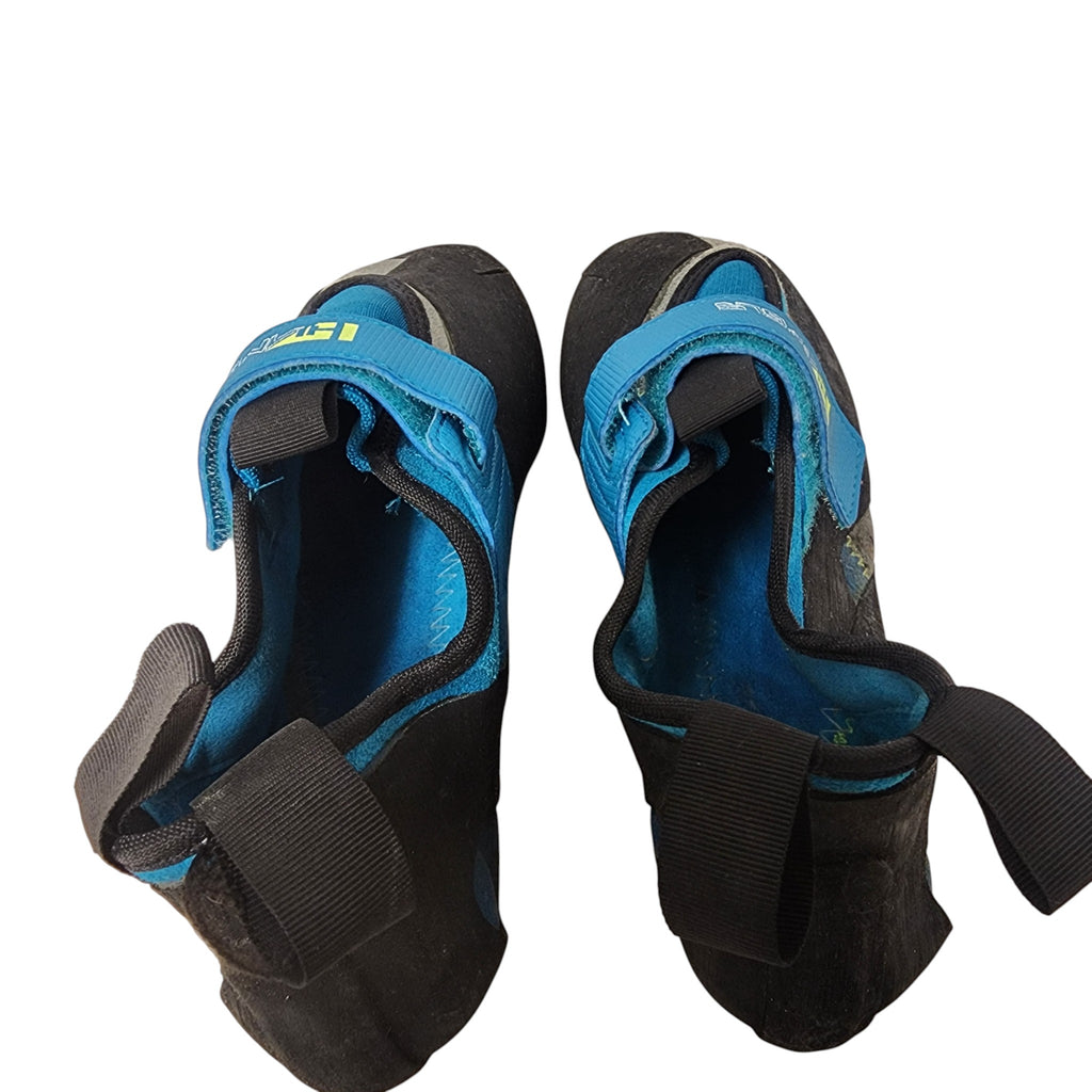 Five Ten Hiangle climbing shoes