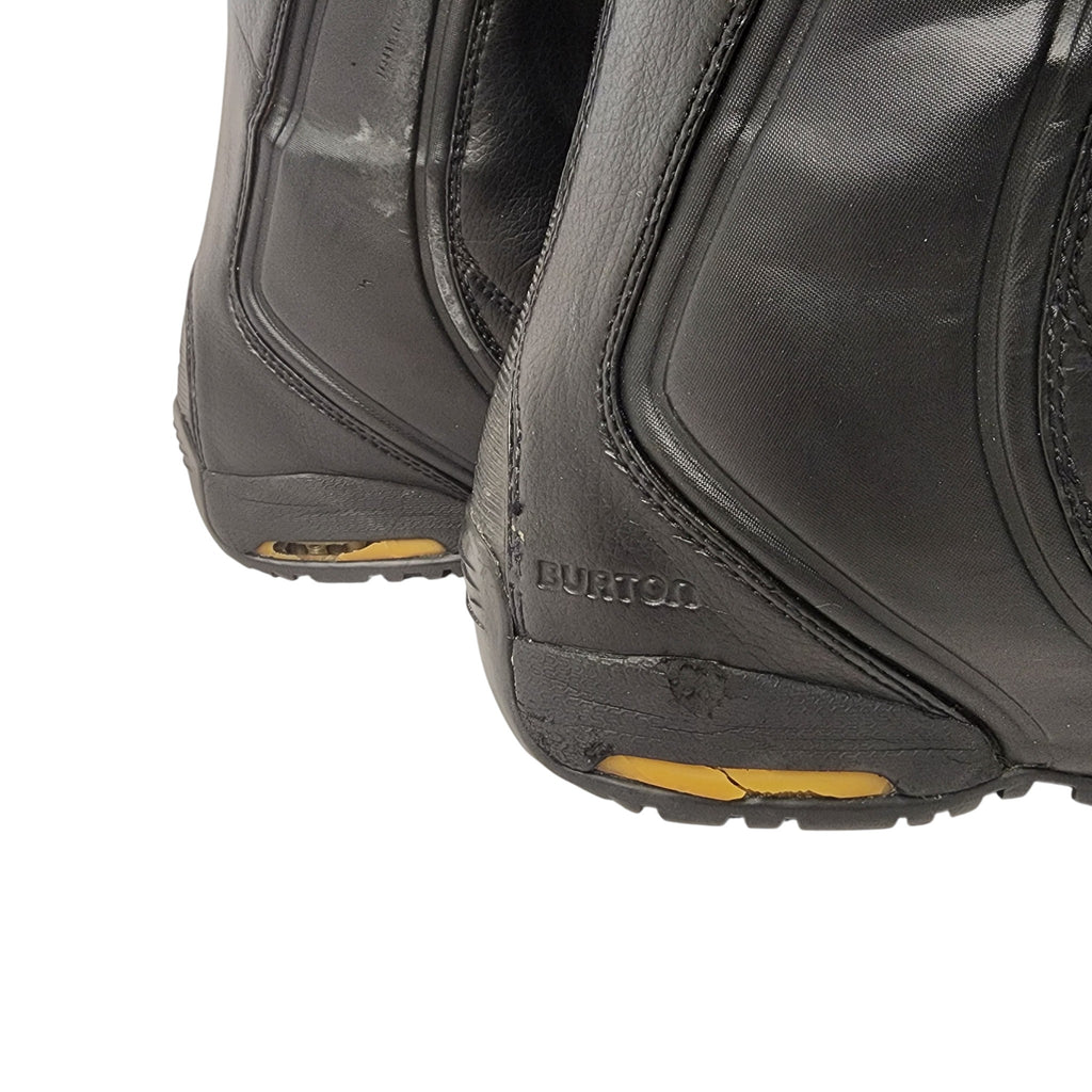 Burton Men’s us 10.5 Snowboard boots snow boots
