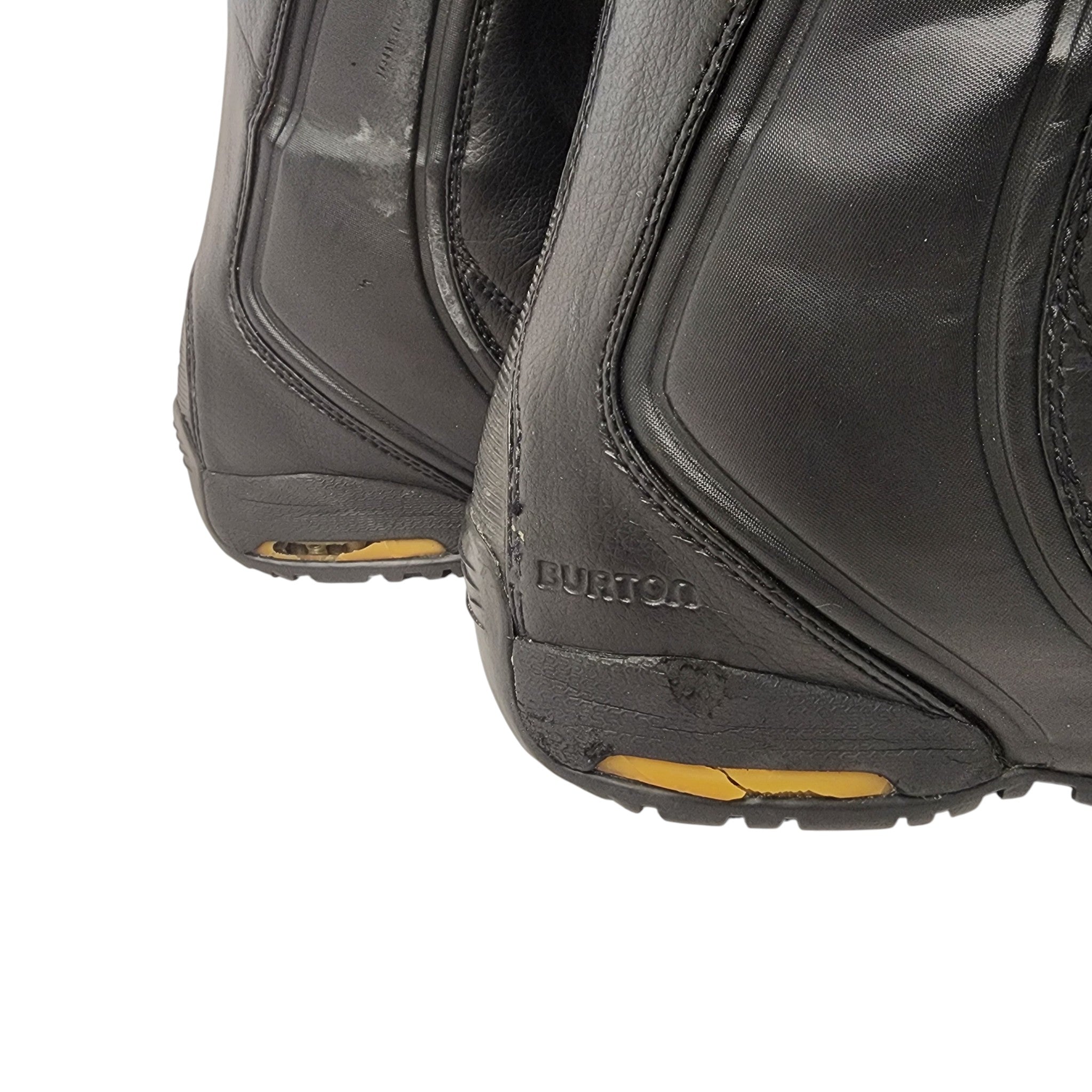 Burton Men’s us 10.5 Snowboard boots snow boots