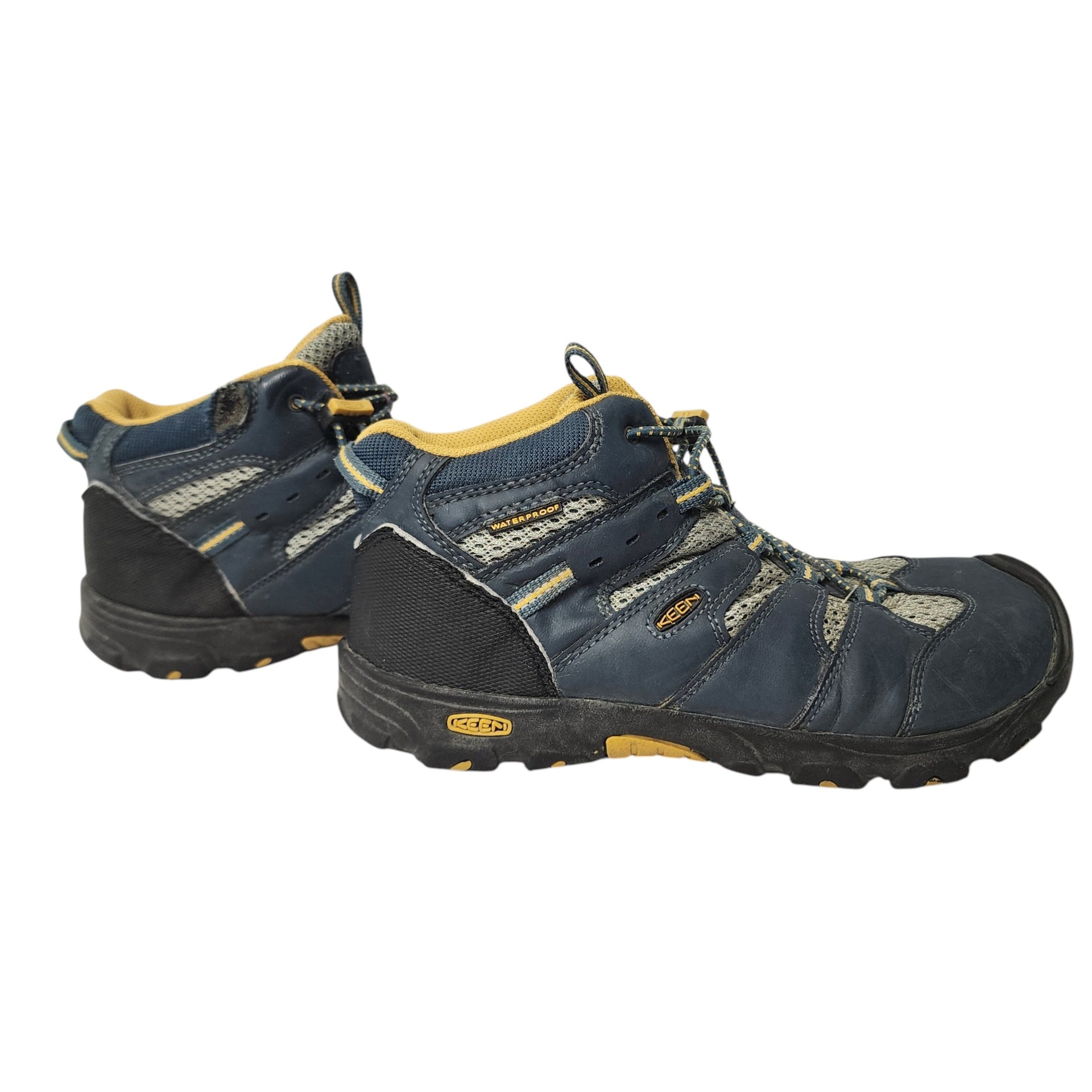 Keen tramping boots US 5 / UK 4 / EU 37