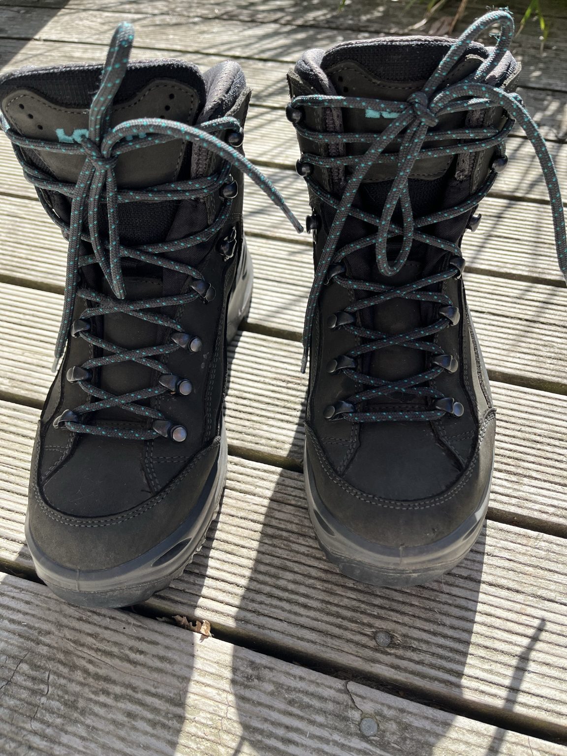 Near New  - Lowa Renegade GTX boots - UK5.5 / EU 39 / US L 7.5