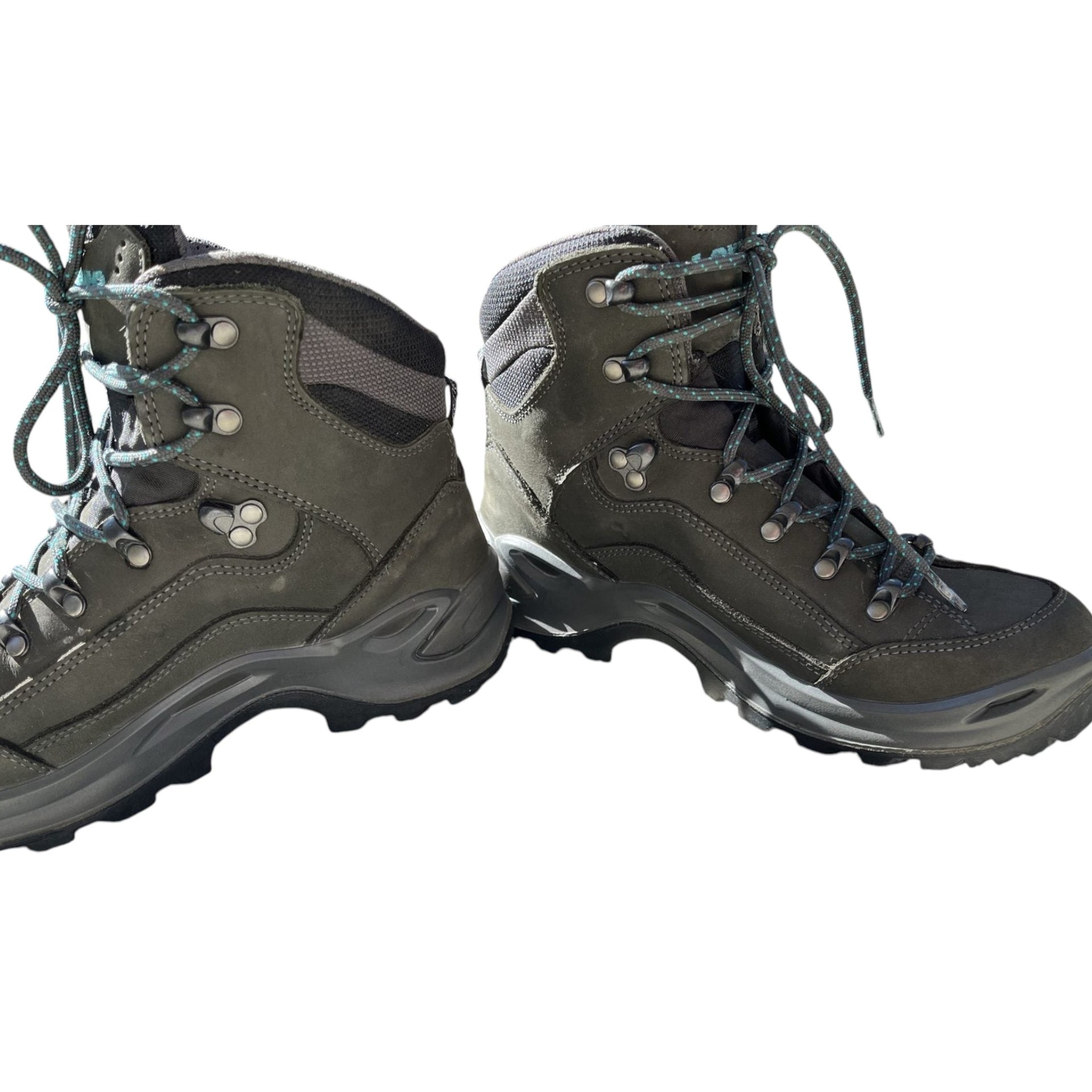 Near New Lowa Renegade GTX boots — UK 5.5 / EU 39 / US Women’s 7.5