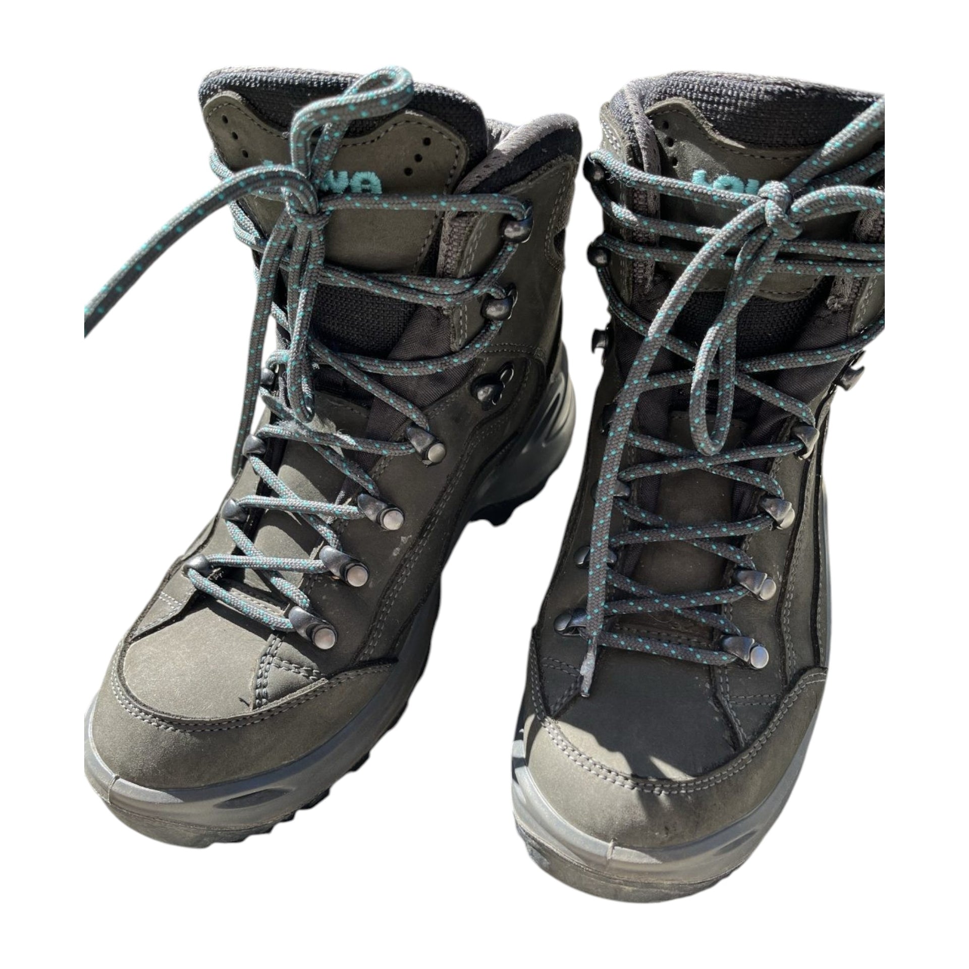 Near New Lowa Renegade GTX boots — UK 5.5 / EU 39 / US Women’s 7.5