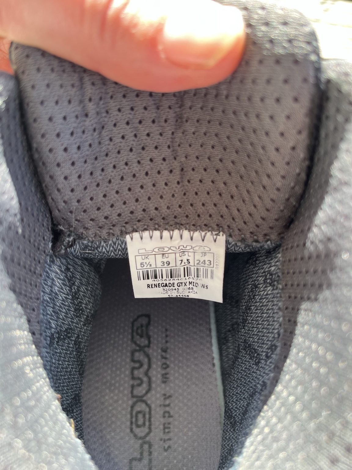 Near New  - Lowa Renegade GTX boots - UK5.5 / EU 39 / US L 7.5