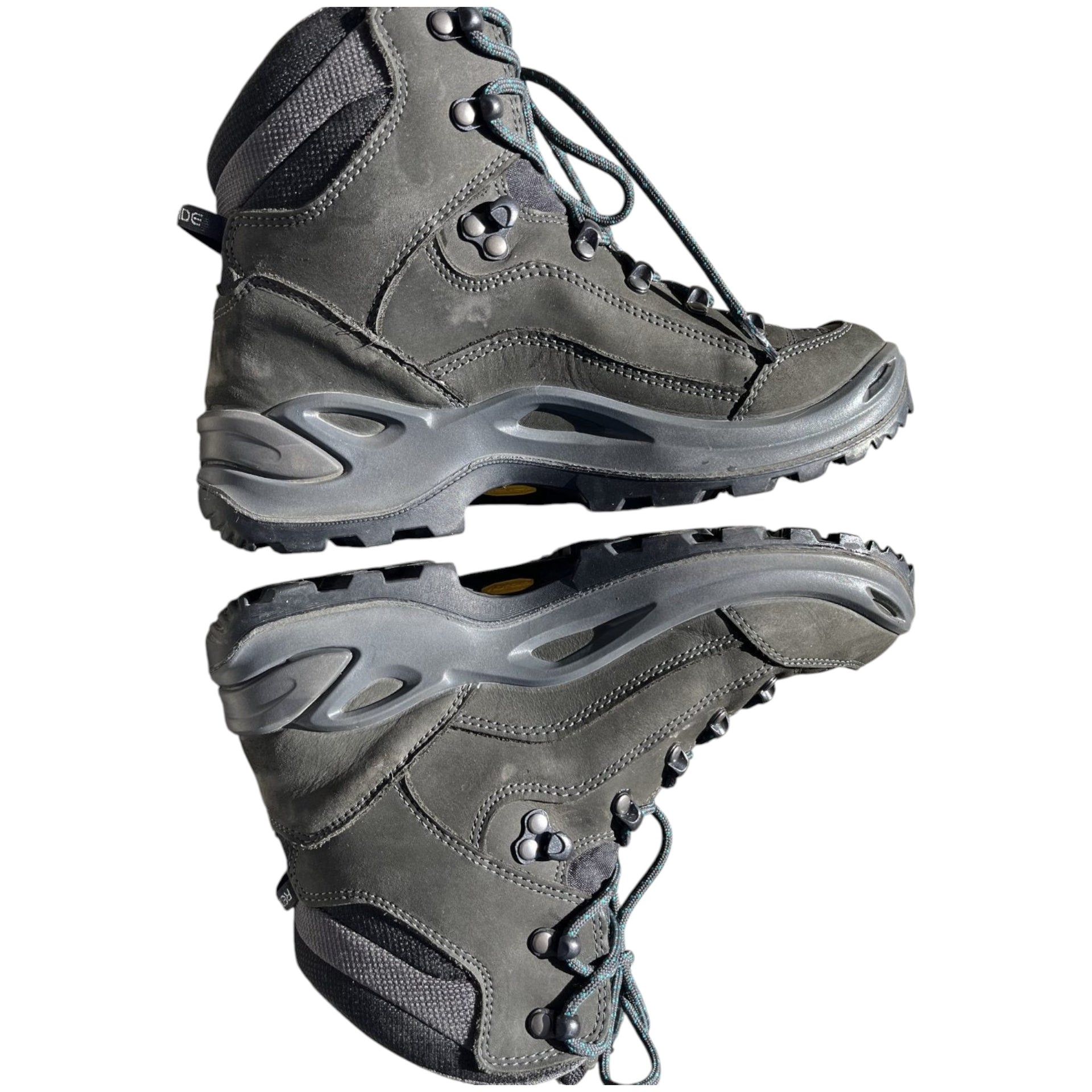 Near New Lowa Renegade GTX boots — UK 5.5 / EU 39 / US Women’s 7.5