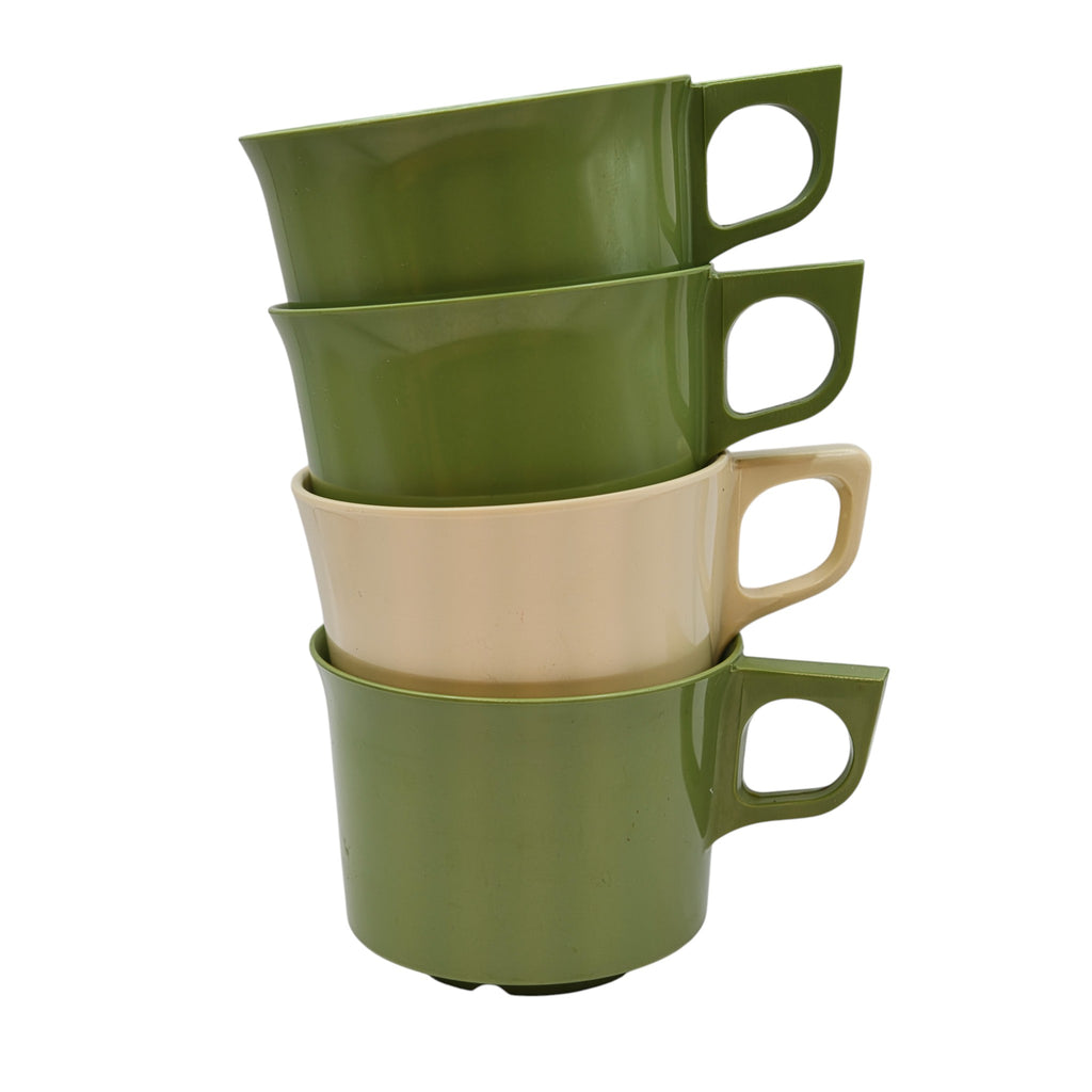 Vintage Dura Cup Camping Mugs – Set of 4