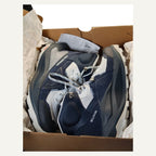 Salomon Elixir Mid GTX W hiking boots inside original box