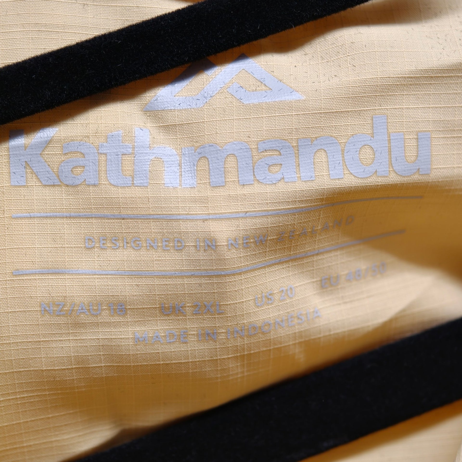 Kathmandu Women’s Lightweight Hooded Sun Shirt — NZ/AU 18 / UK 2XL / US 20 / EU 48–50