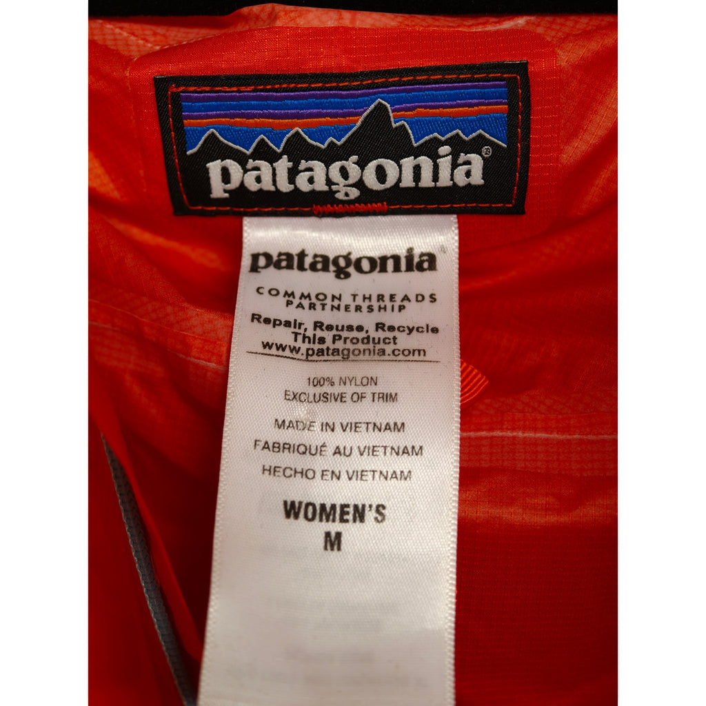 Patagonia Alpine Houdini size and care label
