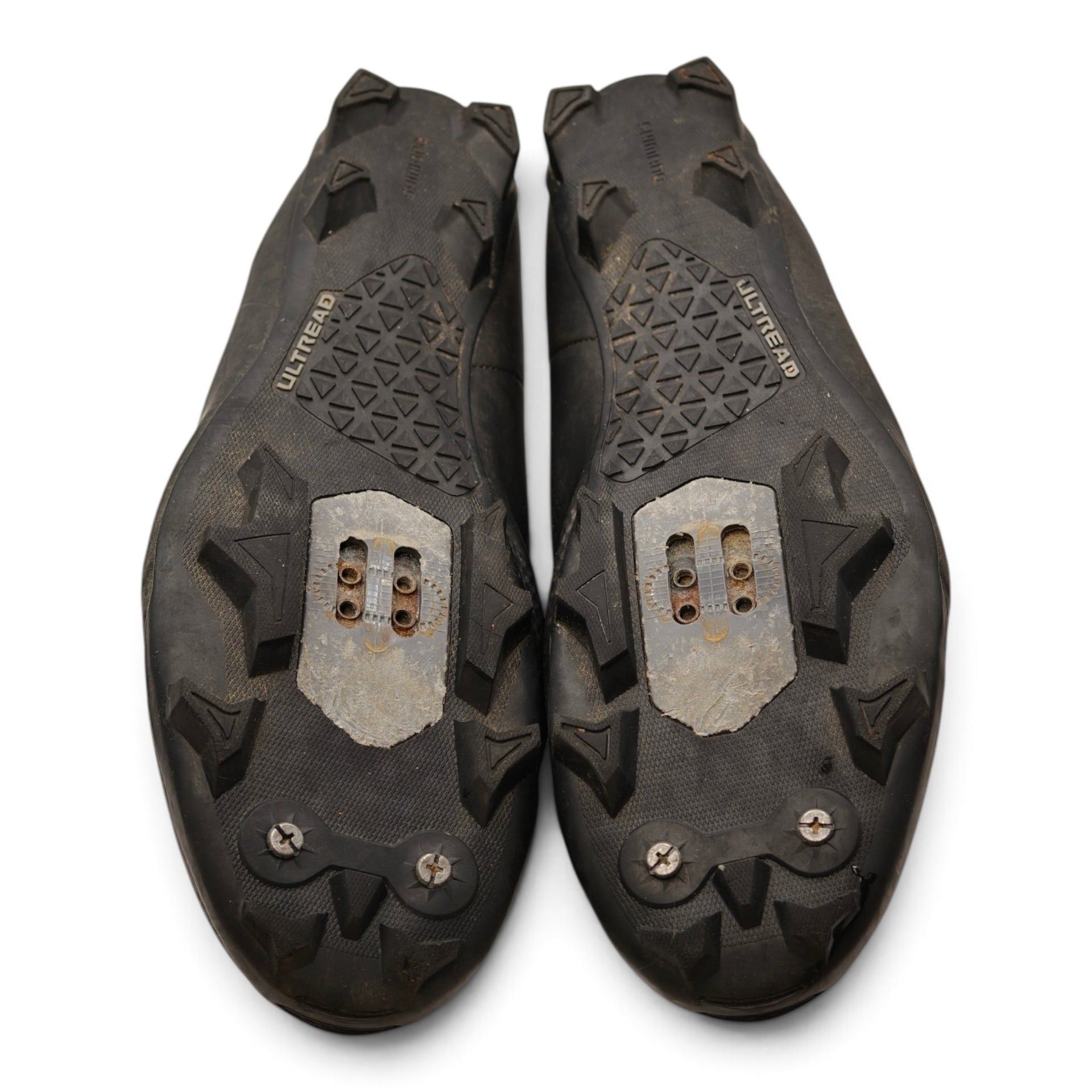 Shimano cycling shoe outsoles and cleat mounts