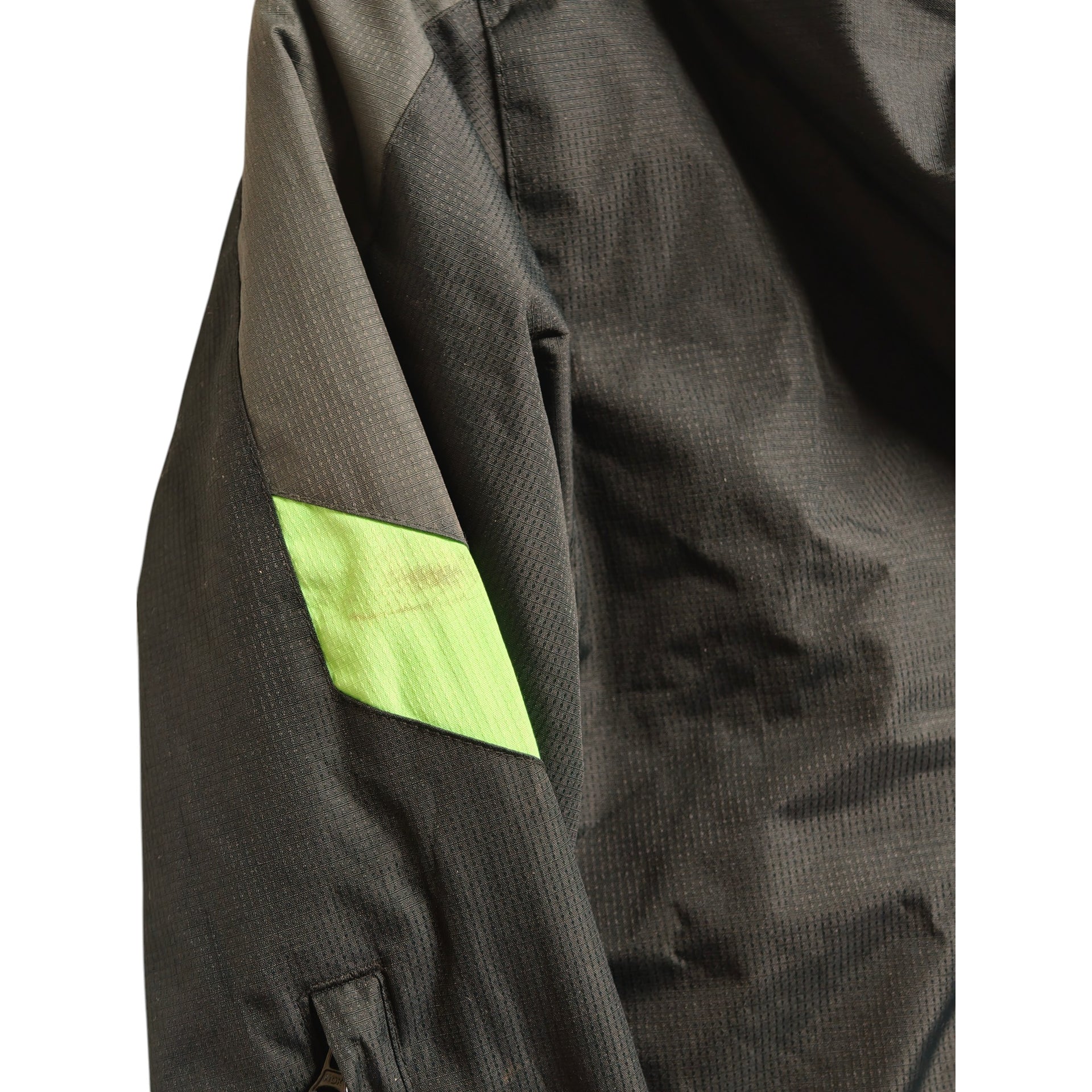Mountain Warehouse Kids Snowproof Jacket - Age 5-6 - product detail
