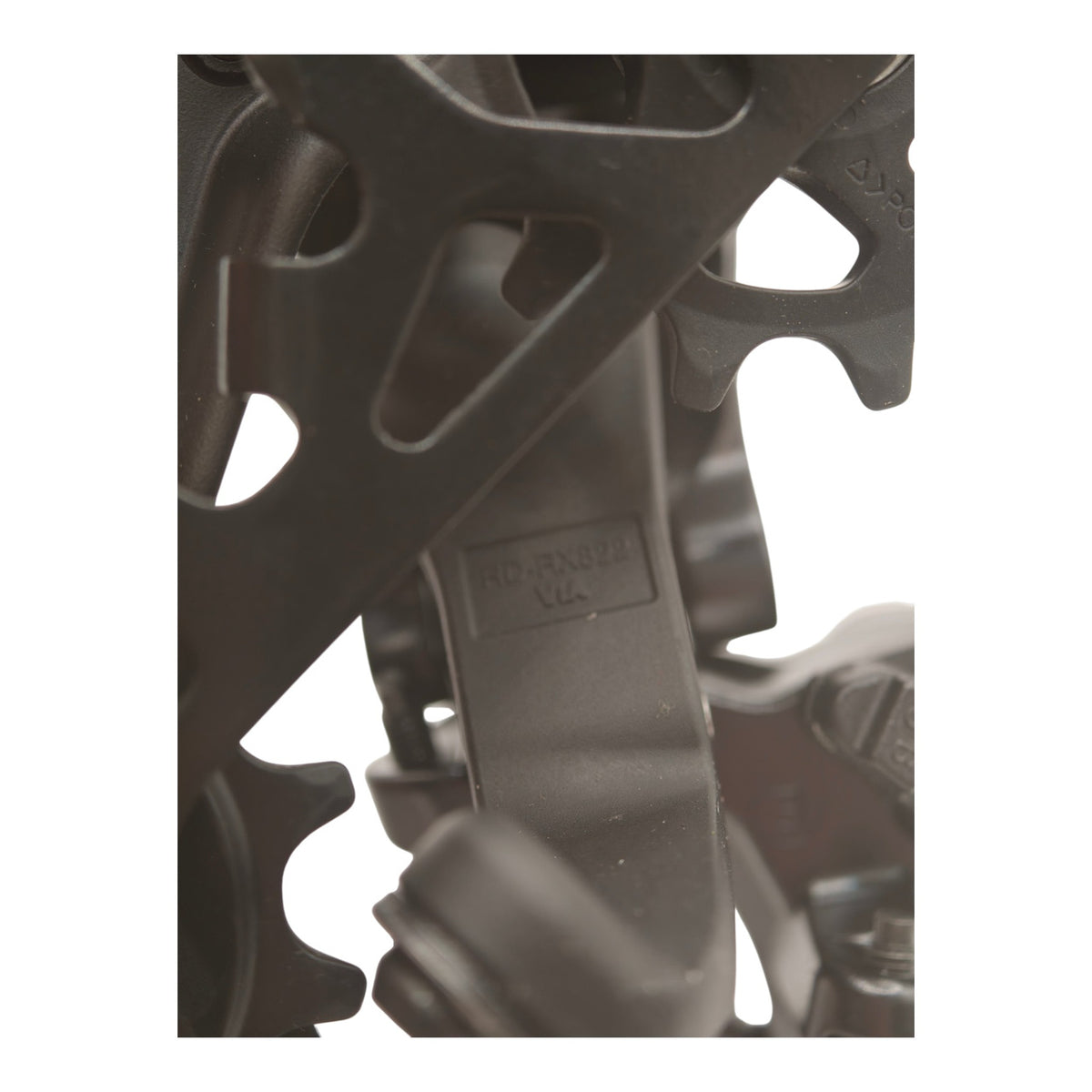 Shimano GRX RD-RX822-GS rear derailleur — detail 8