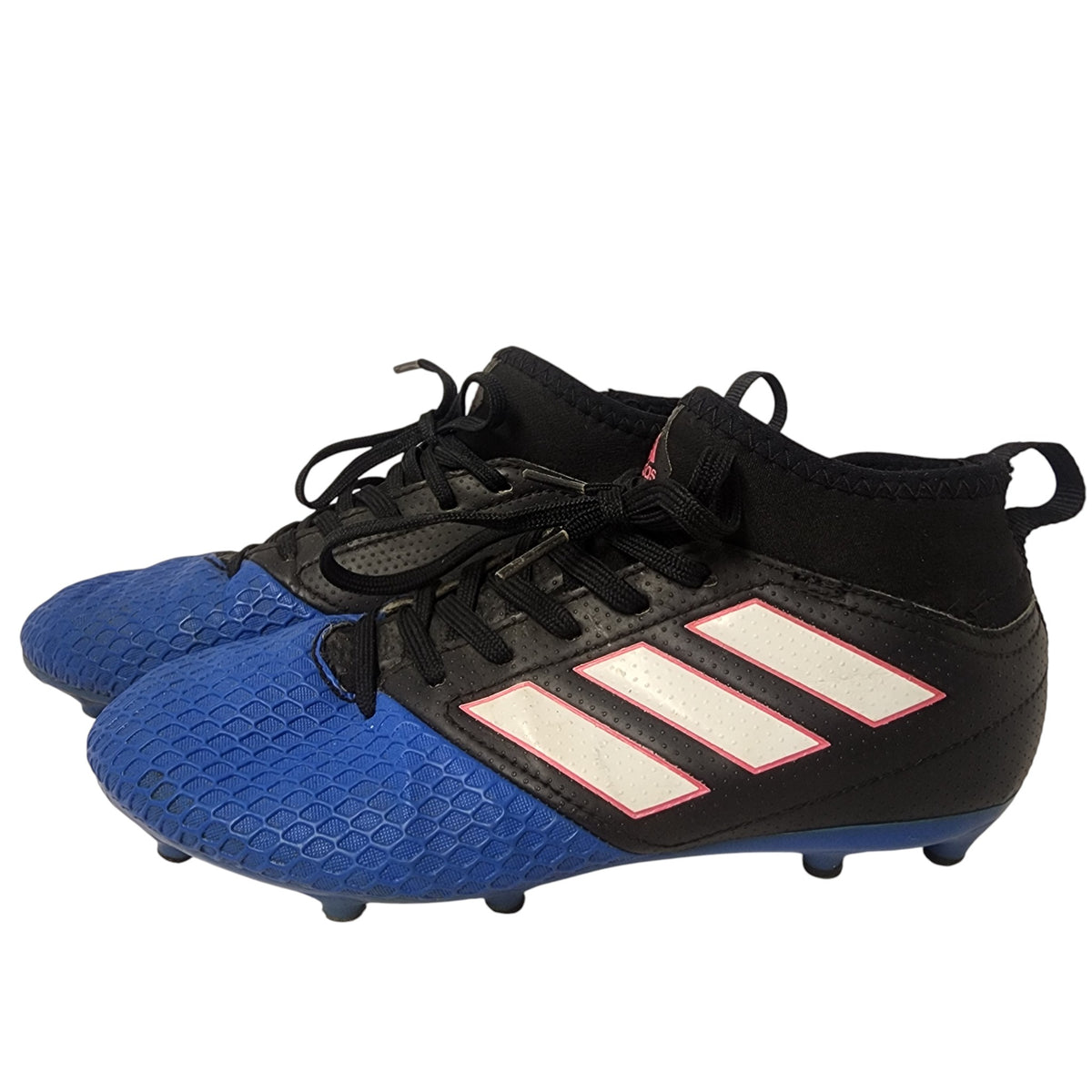 Side view of Adidas Football Boots – Child US3/UK2.5