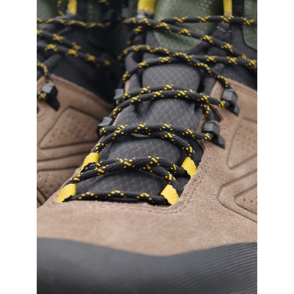 AKU Reactive GTX ISG Hiking Boots. UK 9.5 / EU 44. detail 25. Supplied view 26.