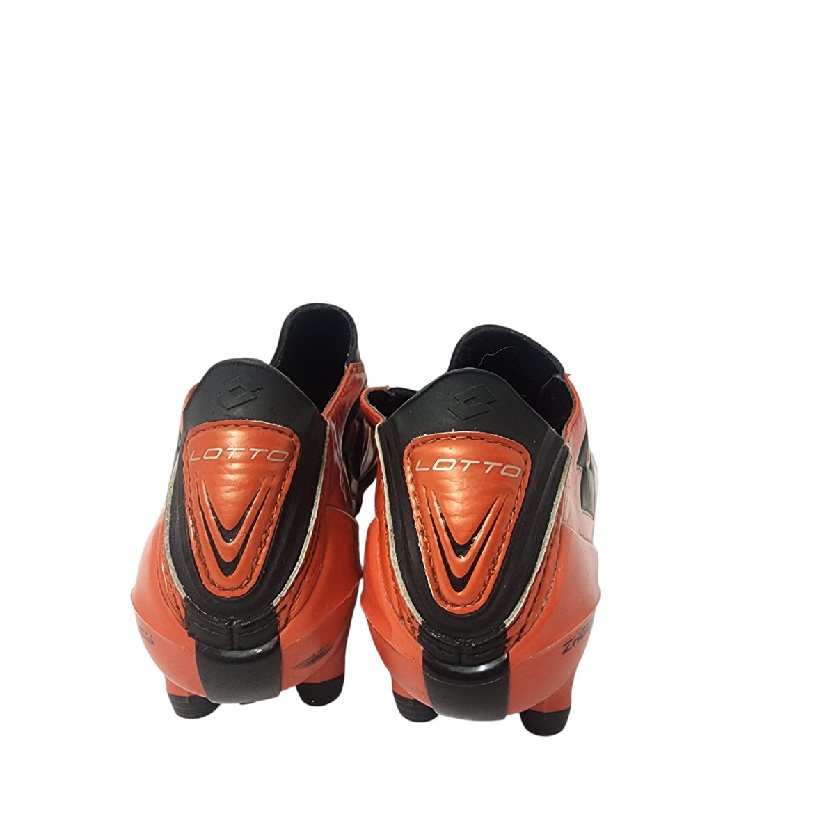 Rear view of Children Lotto Rugby Boots - UK6