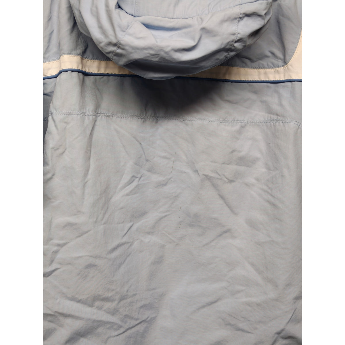 Close-up detail of Columbia Women's Hooded Outdoor Jacket - M