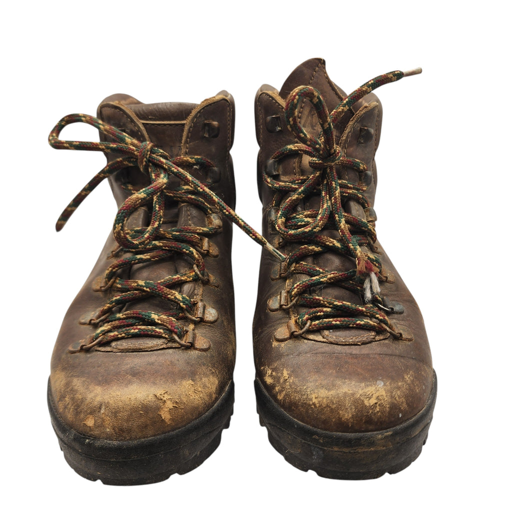 Front view of Kathmandu Hiking Boots - 37