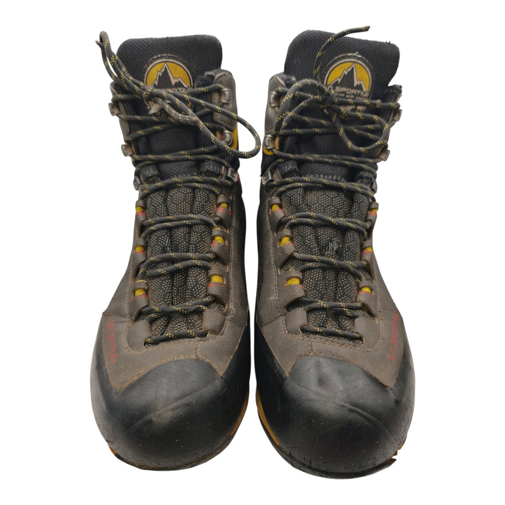 La Sportiva Gore-Tex Boots. EU 45. Sole and Tongue Damage. front pair. Supplied view 12.