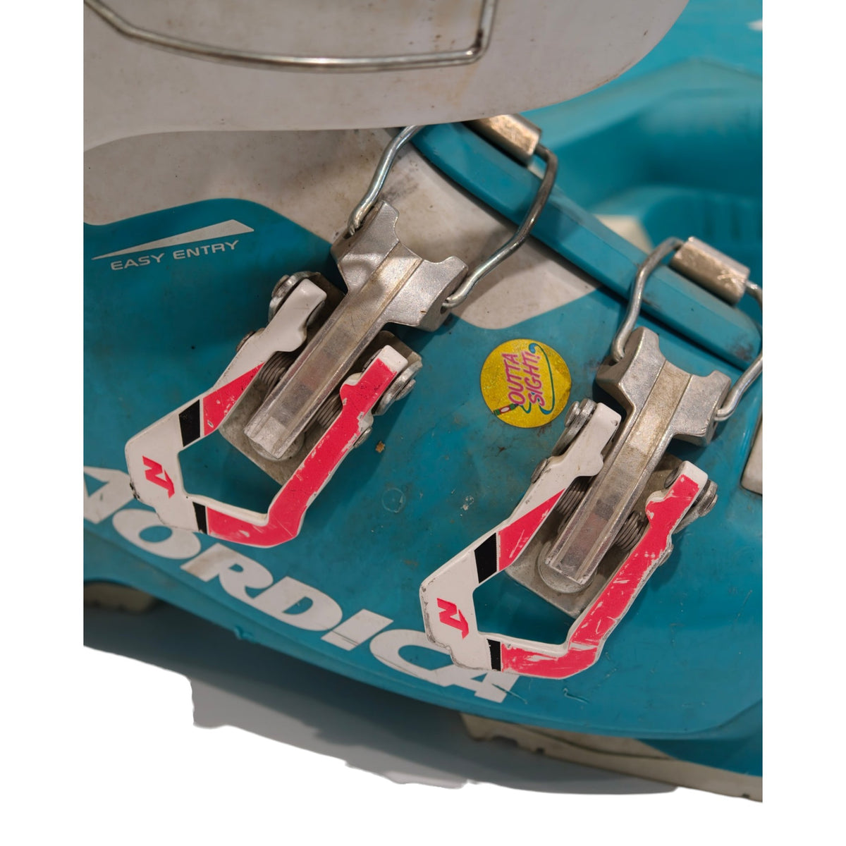 Nordica Speedmachine J3 Junior Ski Boots - Mondo 20-20.5 - buckle detail and wear