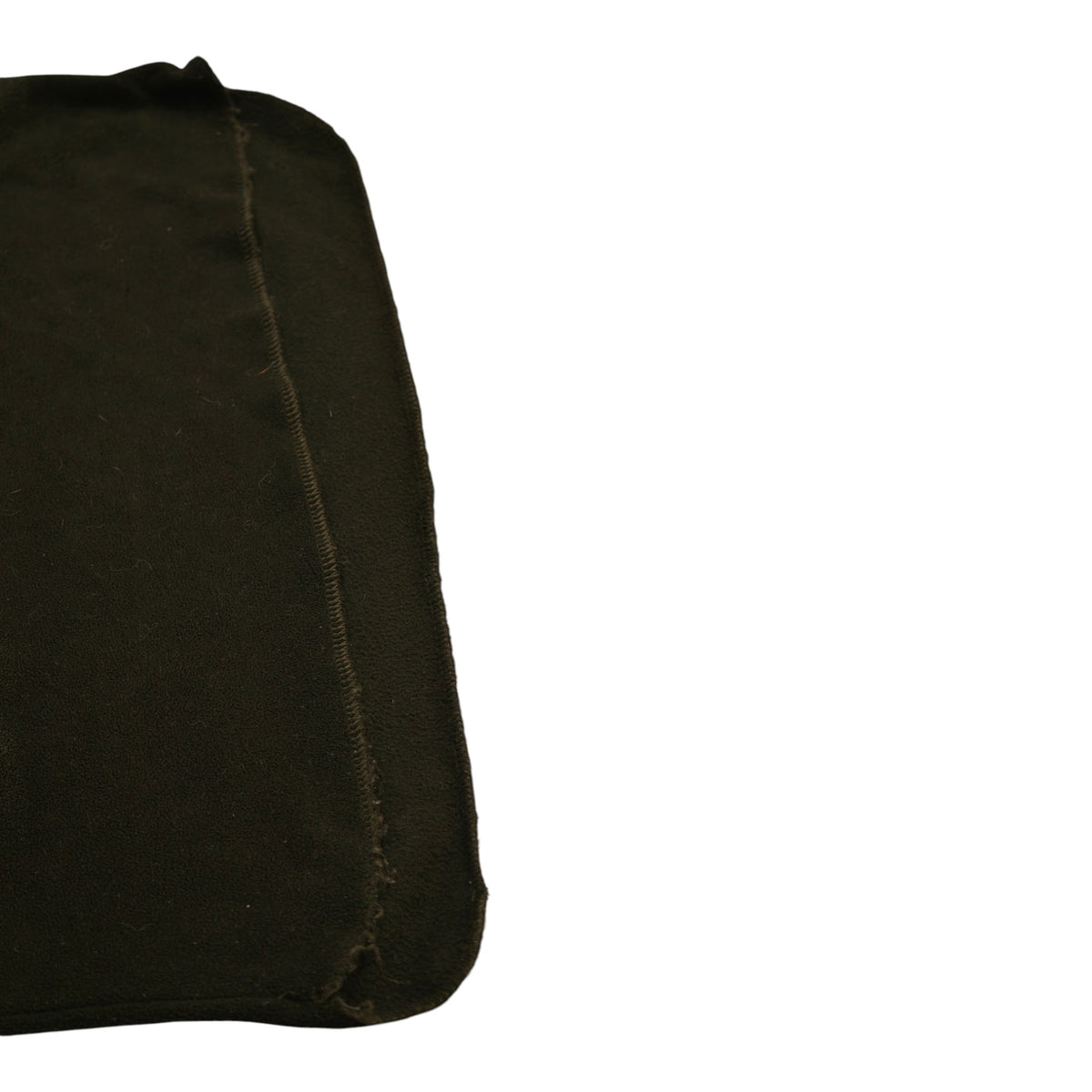 Close-up detail of Swazi Short-Sleeve Fleece Top - S - Olive
